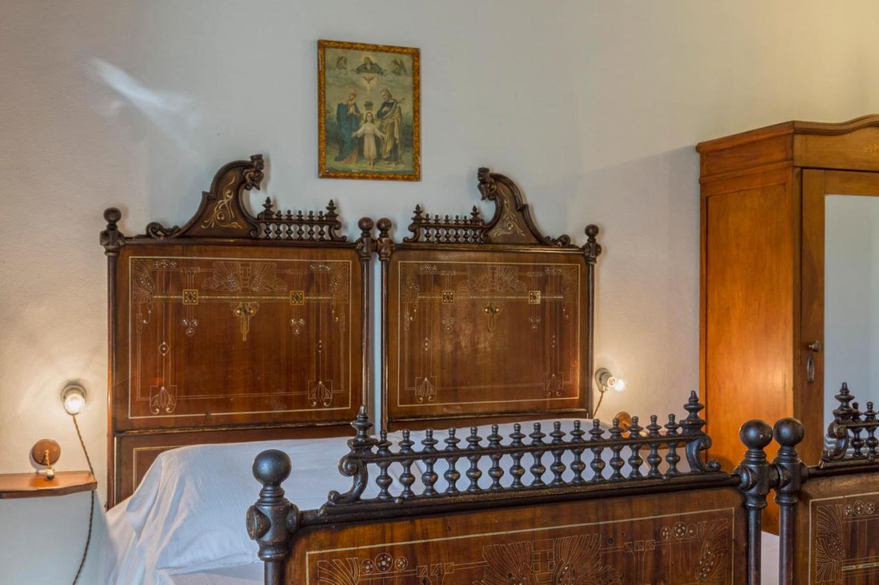 Masseria Fortificata Lo Zafferaneto Buccheri ภายนอก รูปภาพ