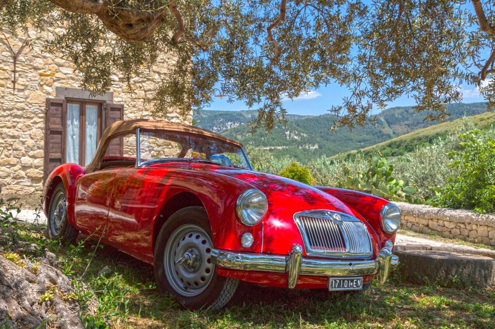 Masseria Fortificata Lo Zafferaneto Buccheri ภายนอก รูปภาพ
